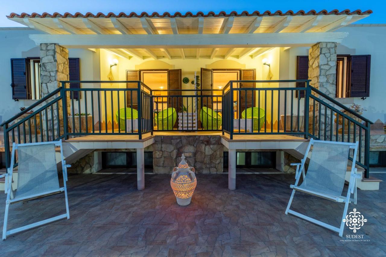 Borgo Marino Beach Residence 람페두사 외부 사진