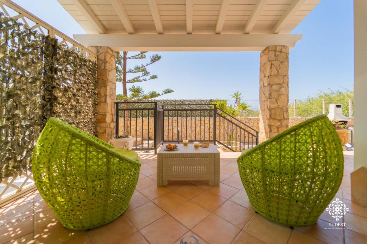 Borgo Marino Beach Residence 람페두사 외부 사진