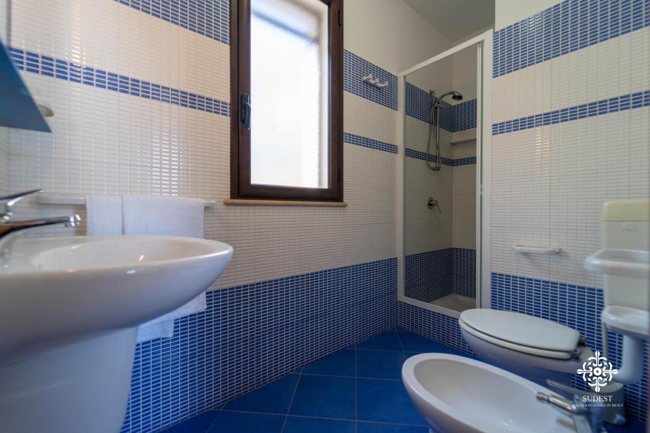 Borgo Marino Beach Residence 람페두사 외부 사진