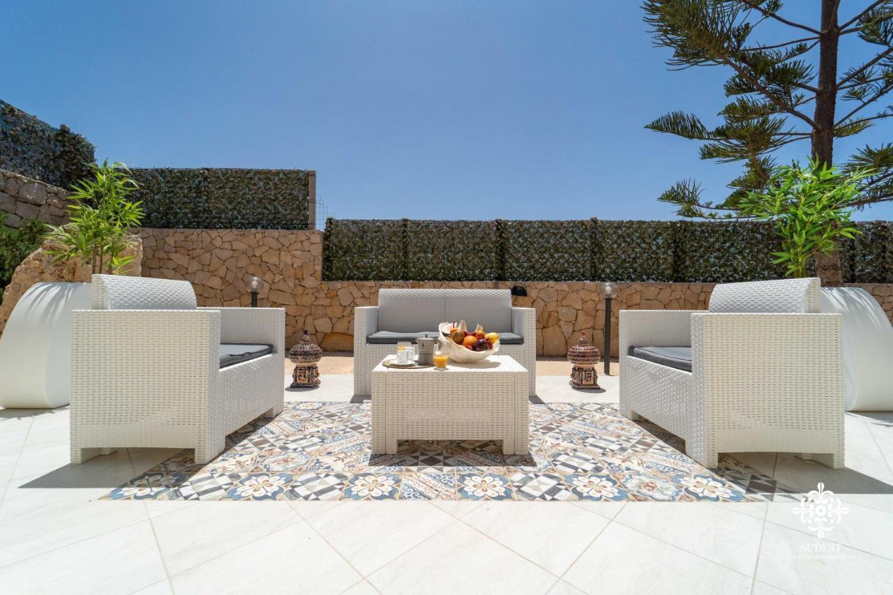 Borgo Marino Beach Residence 람페두사 외부 사진