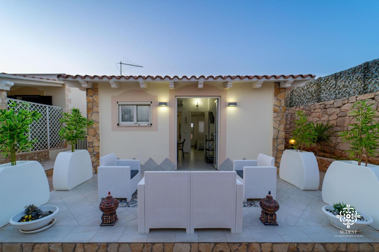 Borgo Marino Beach Residence 람페두사 외부 사진